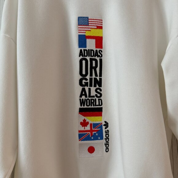 Adidas Originals World Archive Sweatshirt - Picture 2 of 5